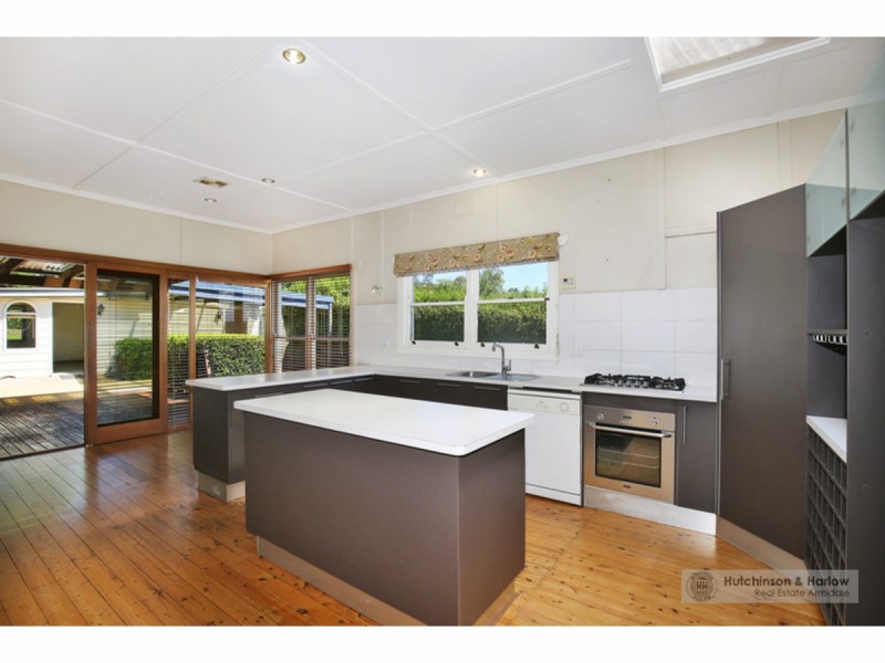 32 Dangar Street, Armidale NSW 2350