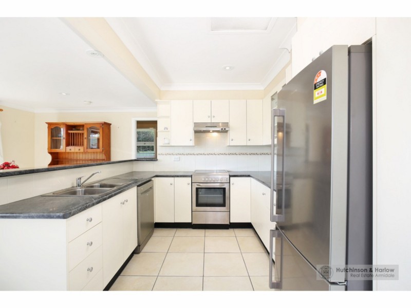 1 Monkton Avenue, Armidale NSW 2350