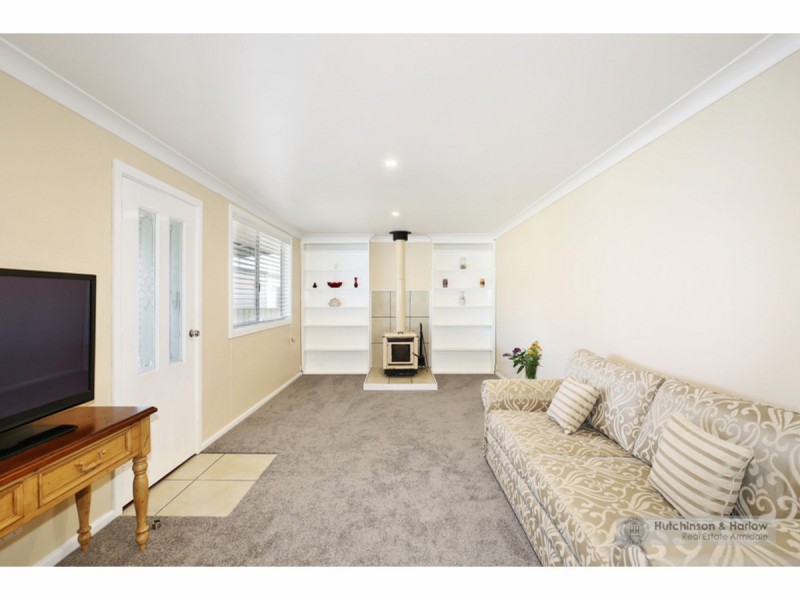 1 Monkton Avenue, Armidale NSW 2350