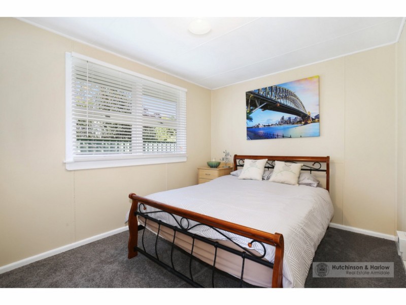 1 Monkton Avenue, Armidale NSW 2350