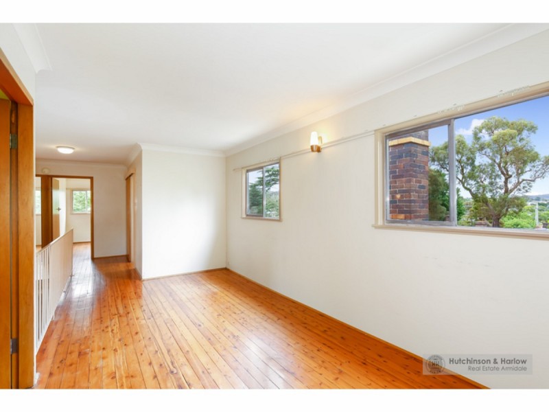 147 Barney Street, Armidale NSW 2350 Hutchinson & Harlow Real Estate