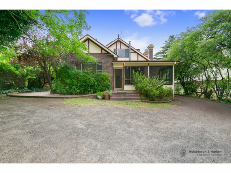 147 Barney Street, Armidale NSW 2350 Hutchinson & Harlow Real Estate