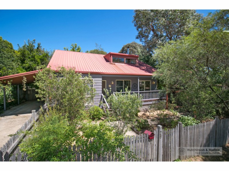 28 Martin Street, Armidale NSW 2350