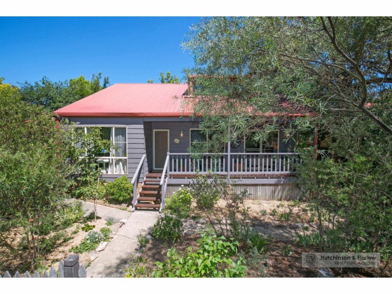 28 Martin Street, Armidale NSW 2350