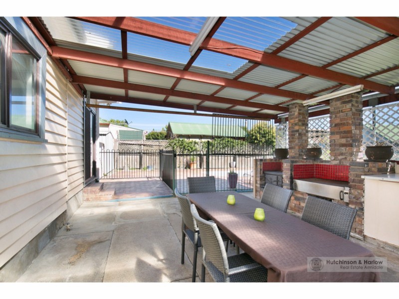 207 Barney Street, Armidale NSW 2350