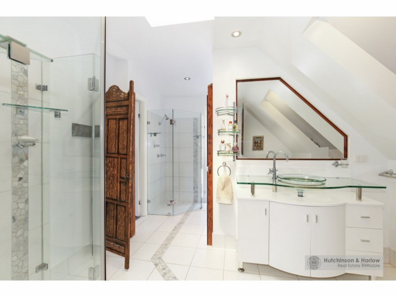 19 Lentara Road, Armidale NSW 2350