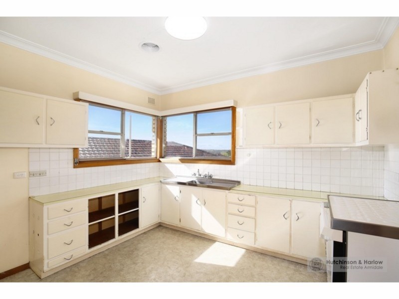 16 Wilson Avenue, Armidale NSW 2350