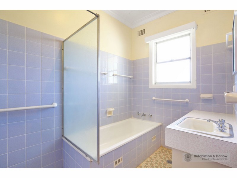 16 Wilson Avenue, Armidale NSW 2350