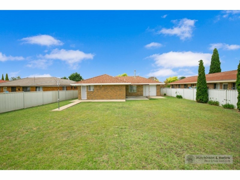 4 Evangelene Crescent, Armidale NSW 2350