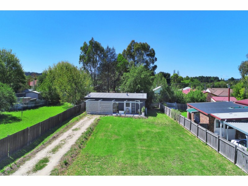 3 Power Place, Armidale NSW 2350