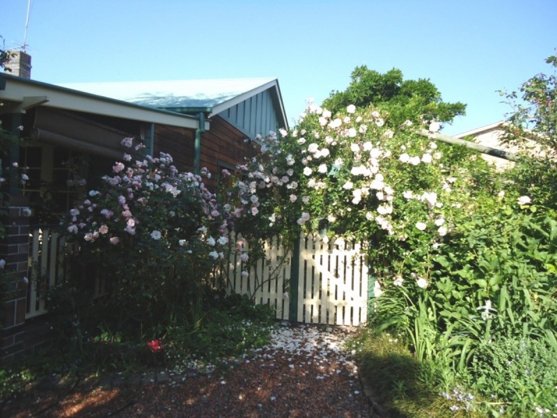 10 Marree Street, Armidale NSW 2350