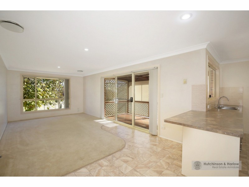 12 Williams Place, Armidale NSW 2350