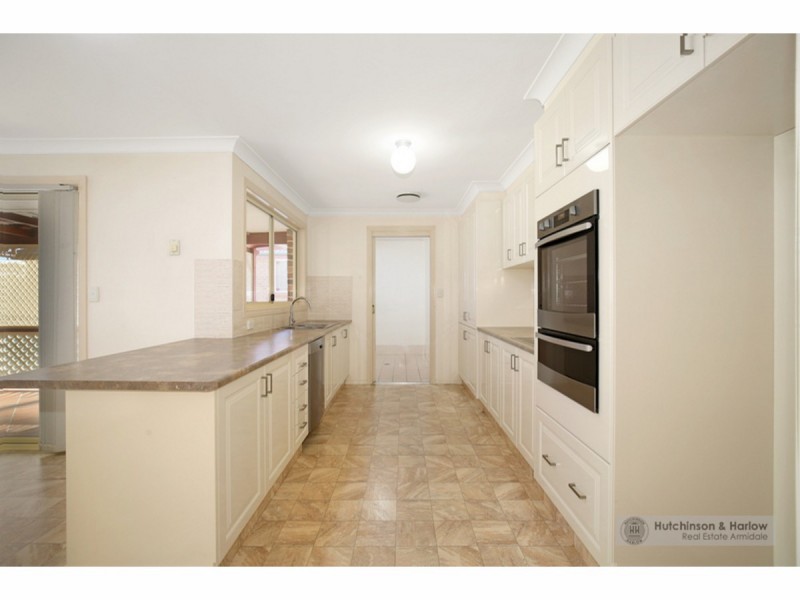 12 Williams Place, Armidale NSW 2350