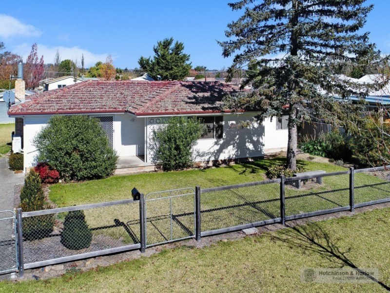 6 Claude Street, Armidale NSW 2350
