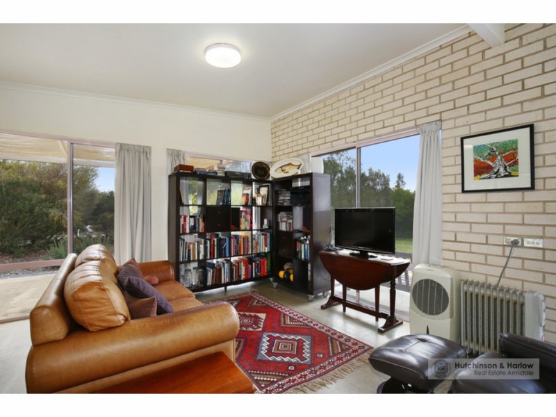 11 Old Gostwyck Road, Armidale NSW 2350