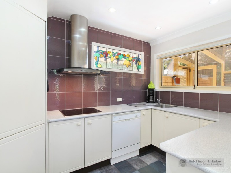 23 Laurence Avenue, Armidale NSW 2350