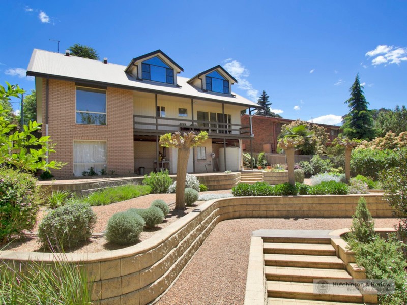 23 Laurence Avenue, Armidale NSW 2350