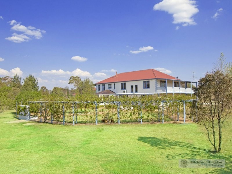 39 Coluche Road, Armidale NSW 2350
