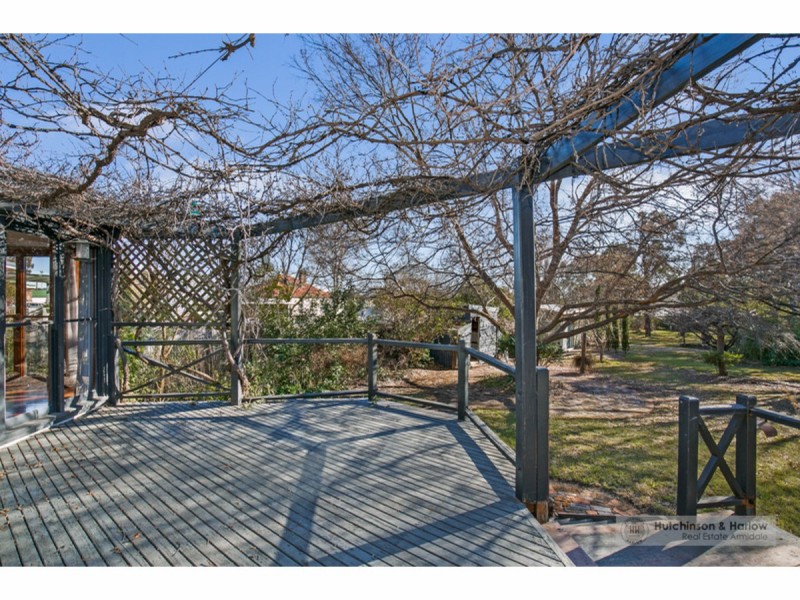 193 Mann Street, Armidale NSW 2350