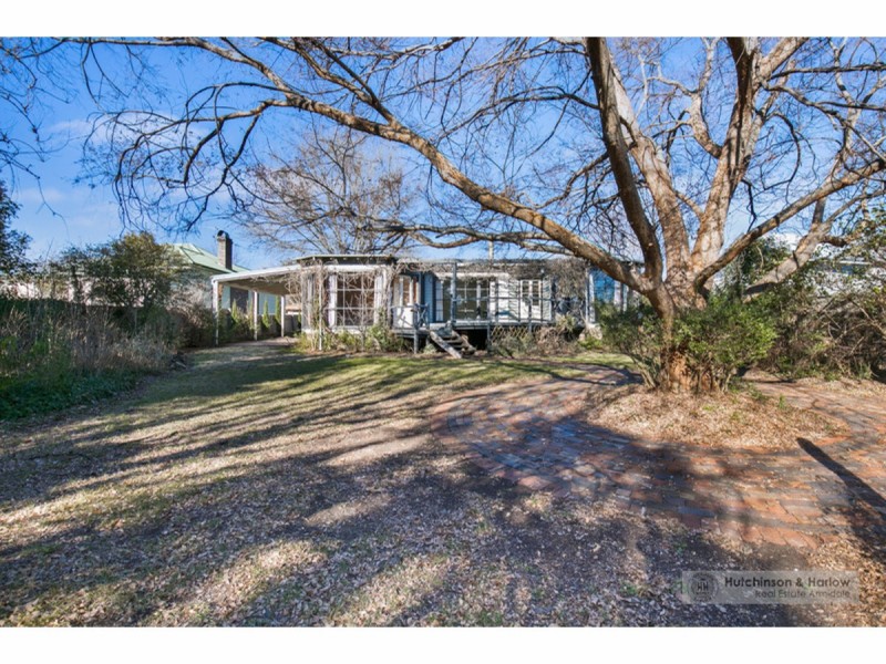 193 Mann Street, Armidale NSW 2350