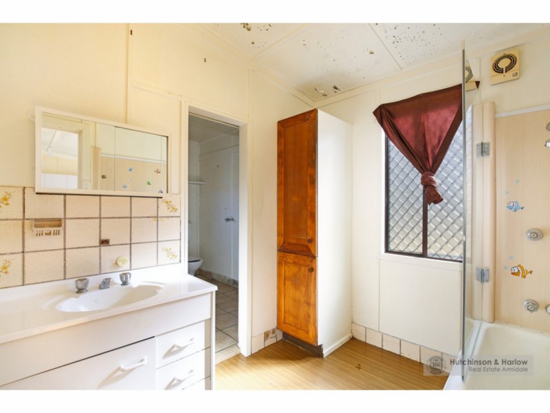 70 Niagara Street, Armidale NSW 2350