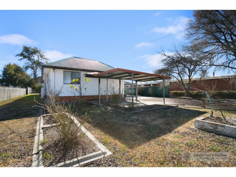 70 Niagara Street, Armidale NSW 2350