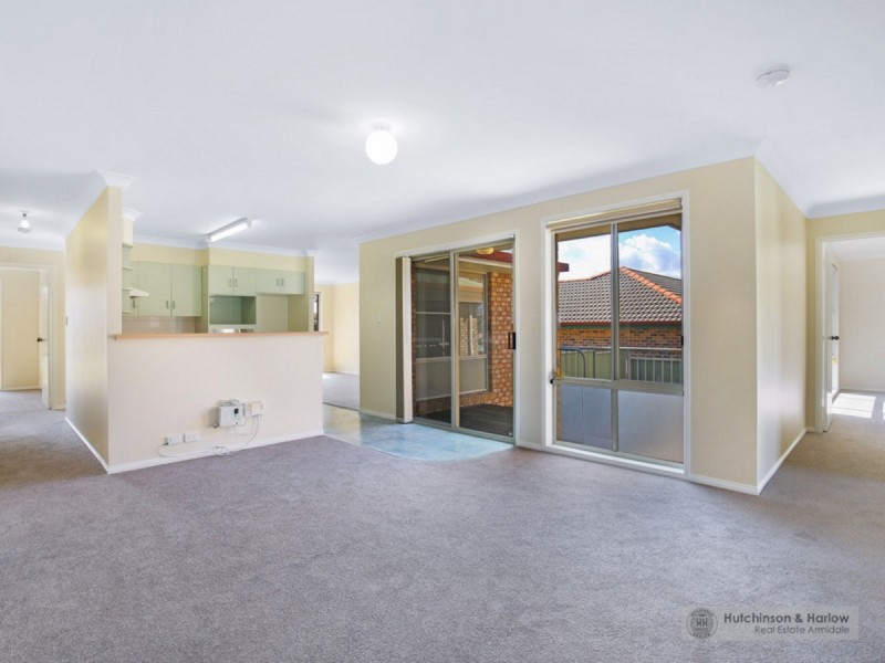 8 Fiona Place, Armidale NSW 2350