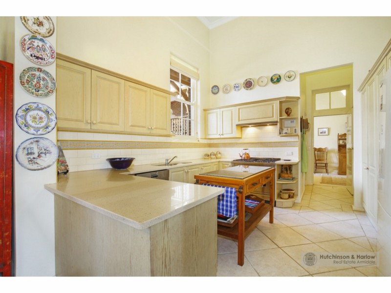 2/20 The Boulevarde, Armidale NSW 2350