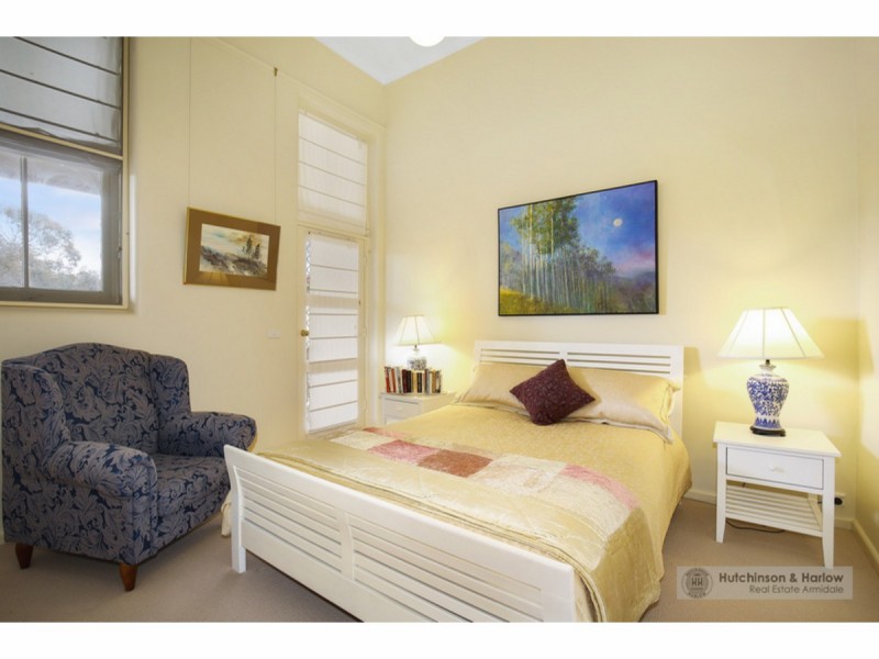 2/20 The Boulevarde, Armidale NSW 2350