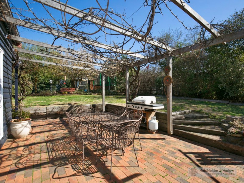 24 Dangar Street, Armidale NSW 2350