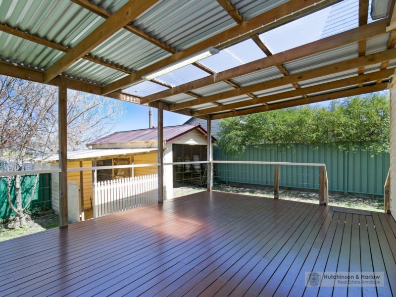 90 Jeffrey Street, Armidale NSW 2350