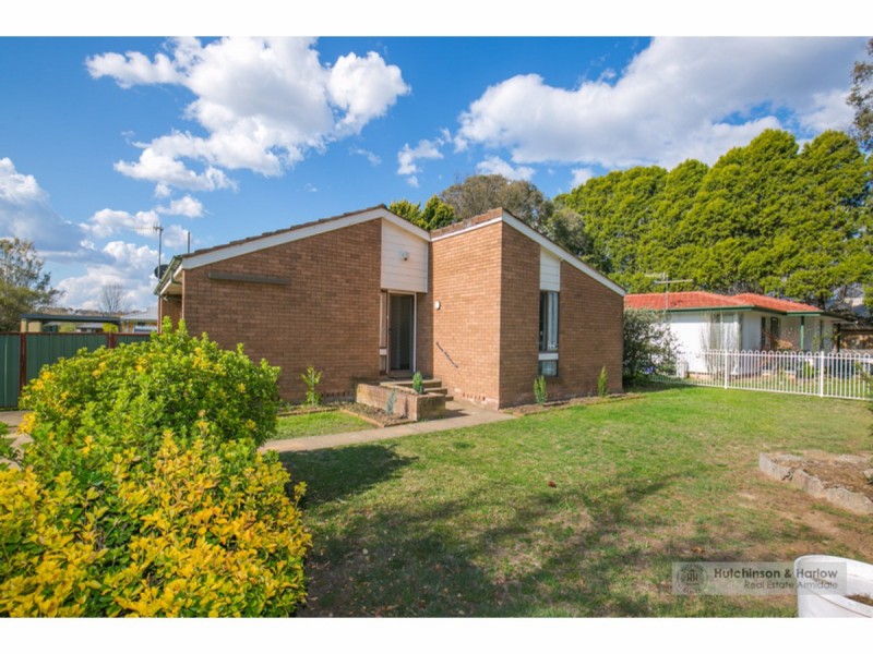 15 Claude Street, Armidale NSW 2350