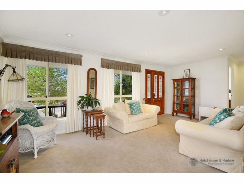 4 Finlayson Close, Armidale NSW 2350