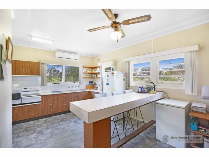 1 Golf Links Road, Armidale NSW 2350