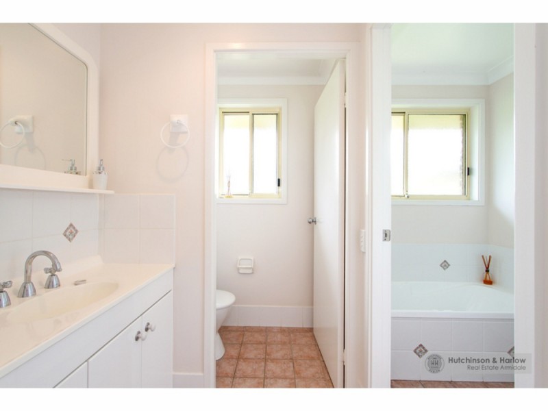 1 Erin Court, Armidale NSW 2350