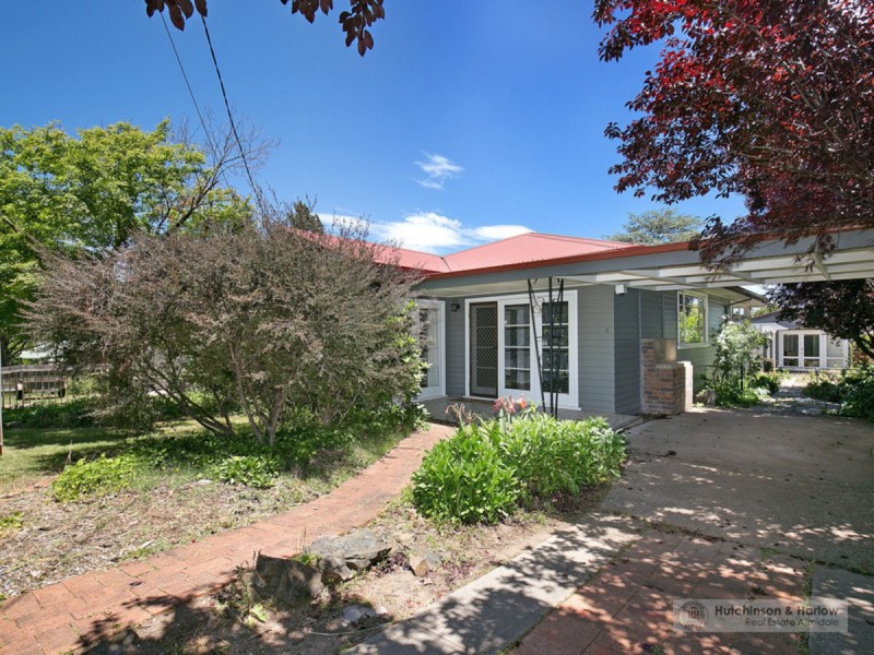 6 Millie Street, Armidale NSW 2350