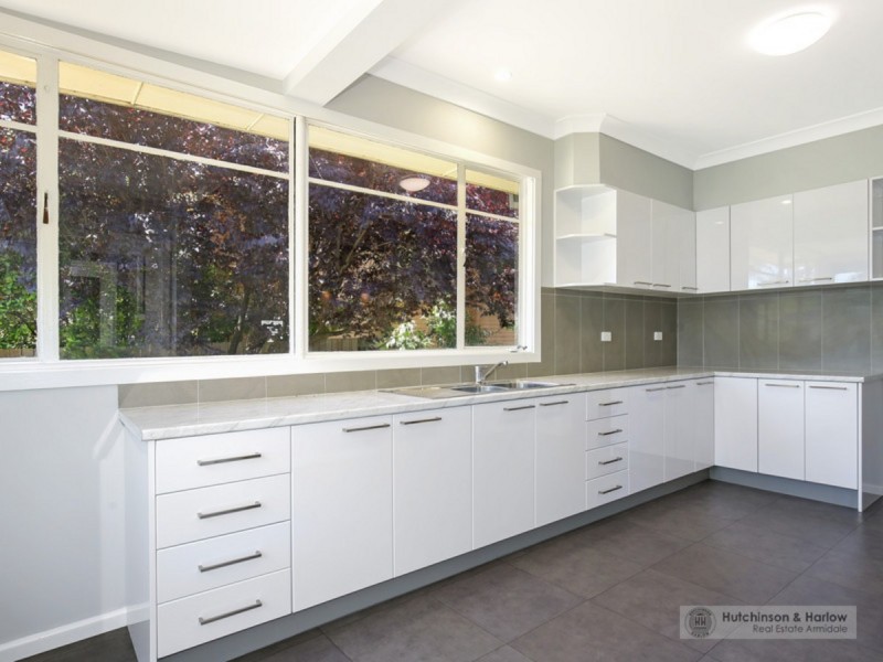 6 Millie Street, Armidale NSW 2350