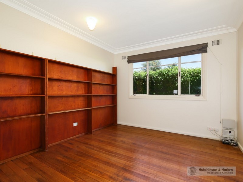 6 Millie Street, Armidale NSW 2350