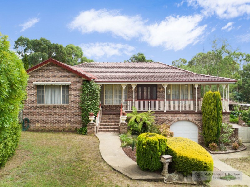 1 Cotterell Place, Armidale NSW 2350