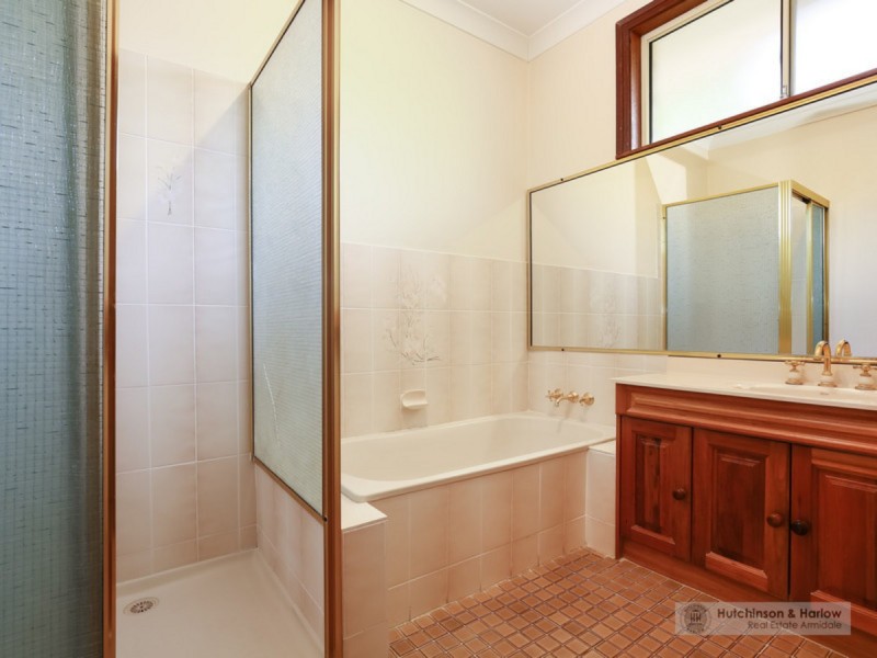 1 Cotterell Place, Armidale NSW 2350