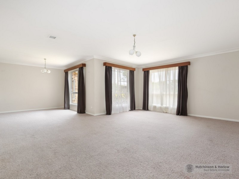 75 MacDonald Drive, Armidale NSW 2350