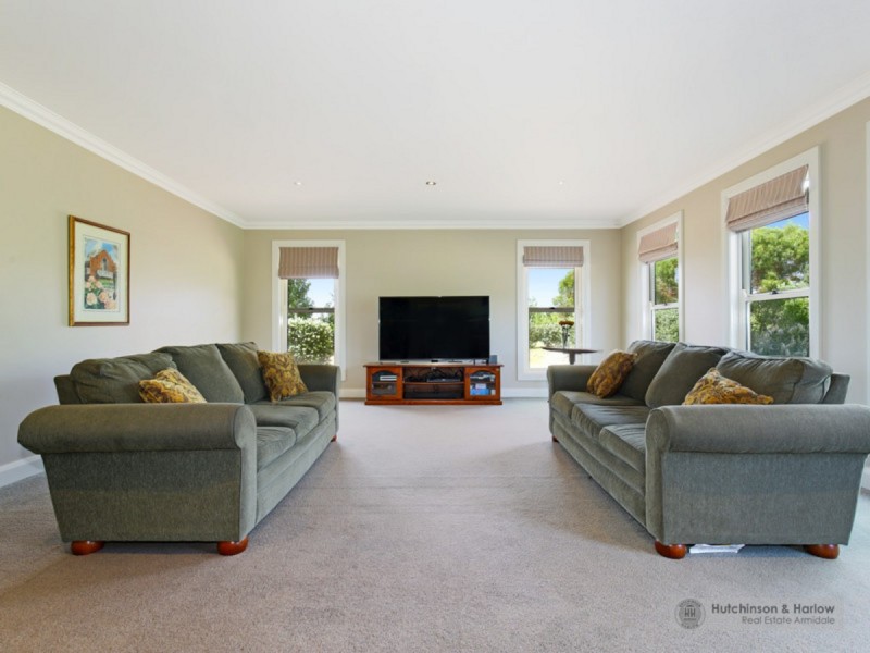 109 Lynland Drive, Armidale NSW 2350