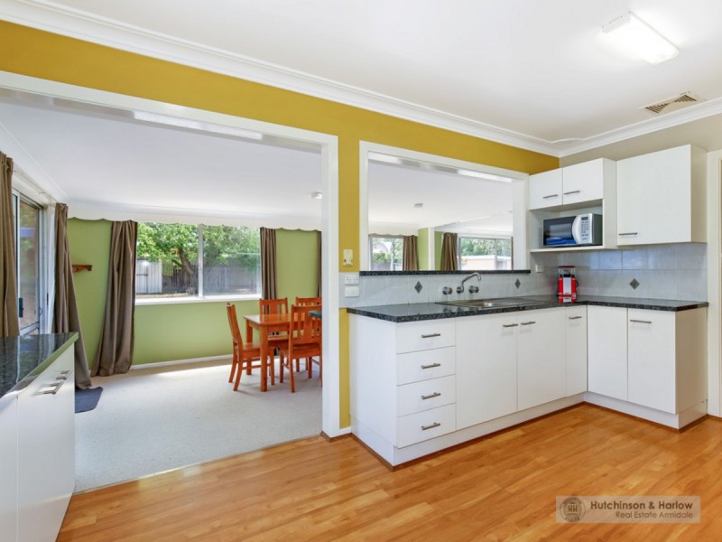 61 Douglas Street, Armidale NSW 2350