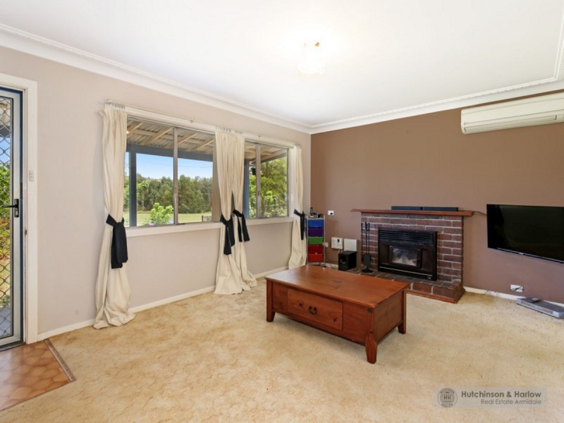 61 Douglas Street, Armidale NSW 2350