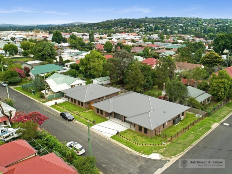 1, 2 & 3/132 Douglas Street, Armidale NSW 2350