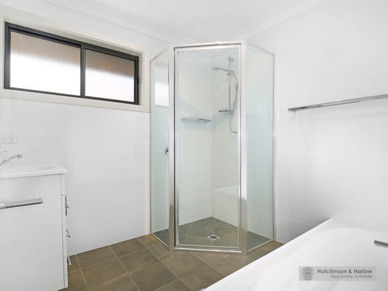 1, 2 & 3/132 Douglas Street, Armidale NSW 2350