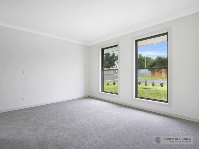 1, 2 & 3/132 Douglas Street, Armidale NSW 2350