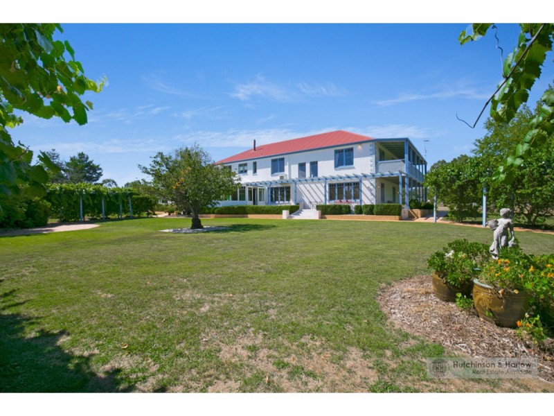 39 Coluche Road, Armidale NSW 2350