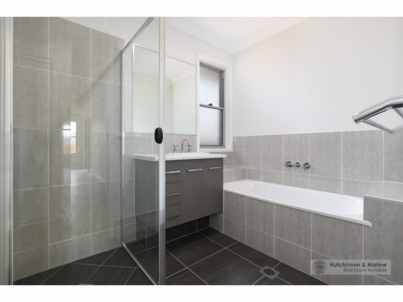 4 Harden Street, Armidale NSW 2350