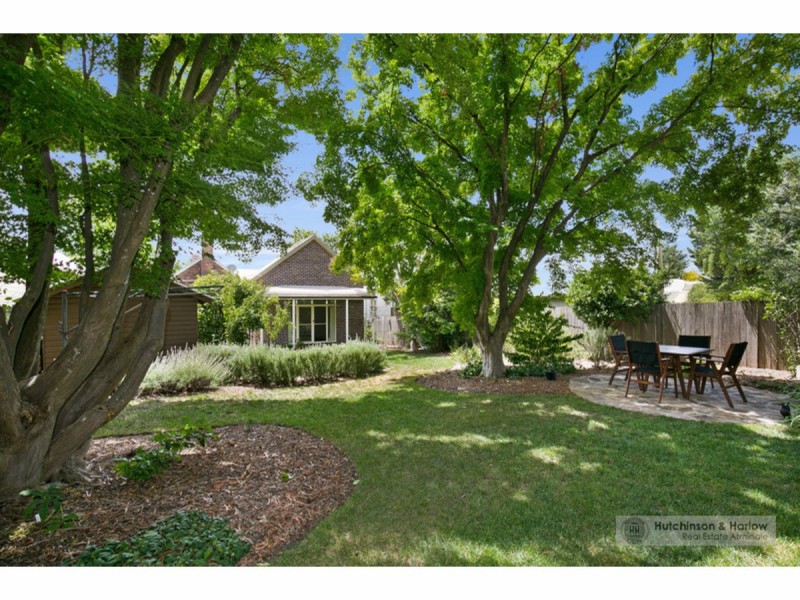 94 Brown Street, Armidale NSW 2350